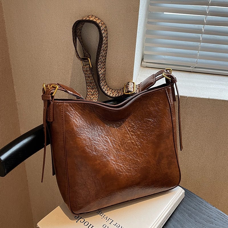 Women&#39;s Fashionable And High-end Retro Small Bag